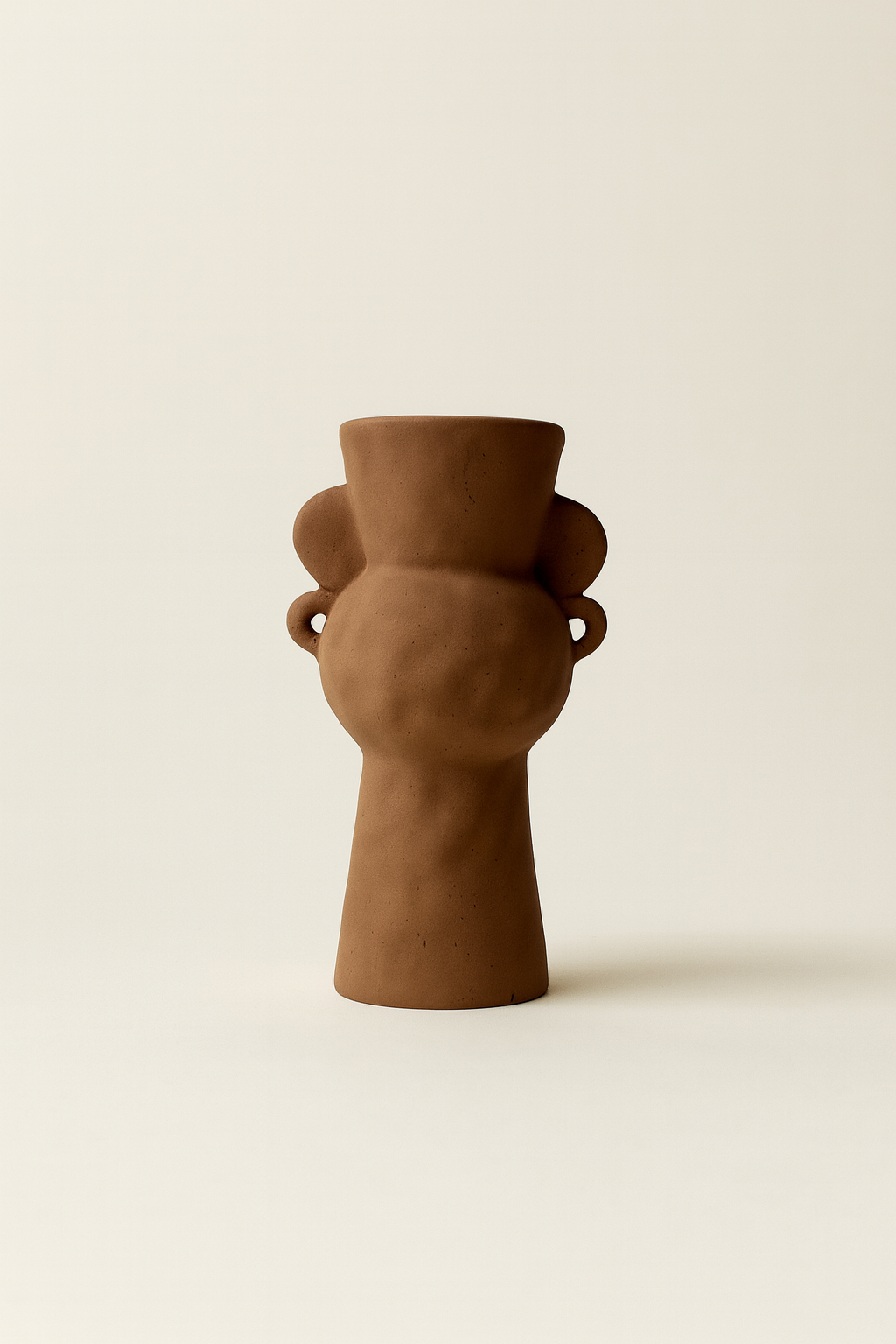 Modern Terra Vase – Sculptural Terracotta Vessel | Minimalist Earth-Tone Home Decor